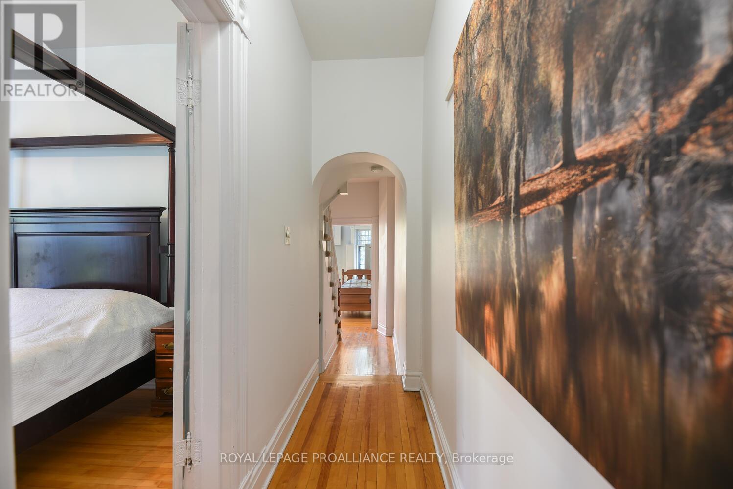 84 Park Street, Brockville, Ontario  K6V 2G7 - Photo 22 - X12379679