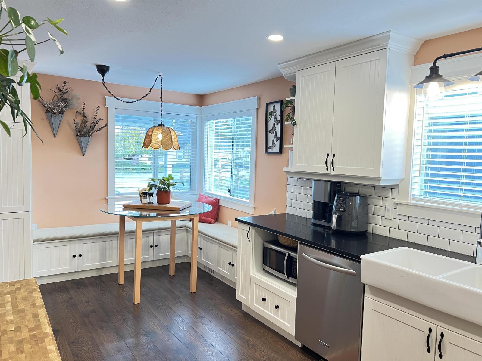 35107 Mcewen Avenue, Mission, British Columbia  V2V 6R3 - Photo 8 - R3052659