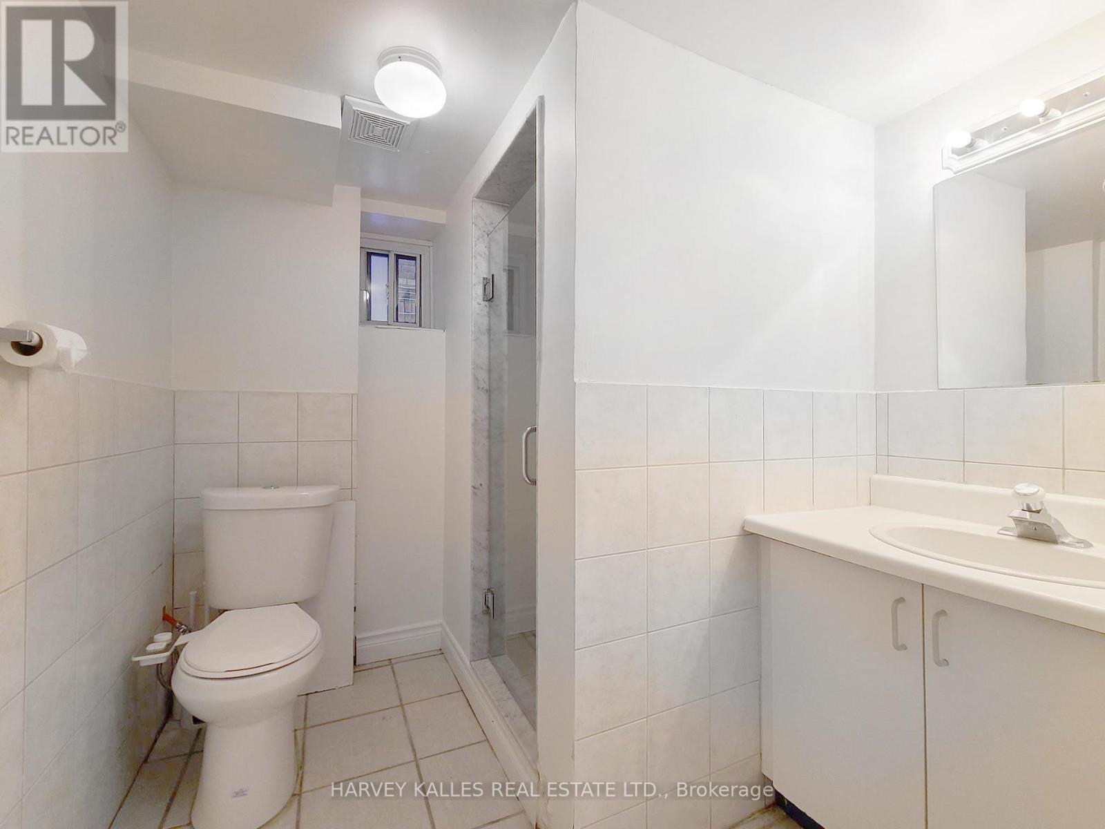 Basement - 600 Huron Street, Toronto, Ontario M5R 2R7 - Photo 9 - C12559600