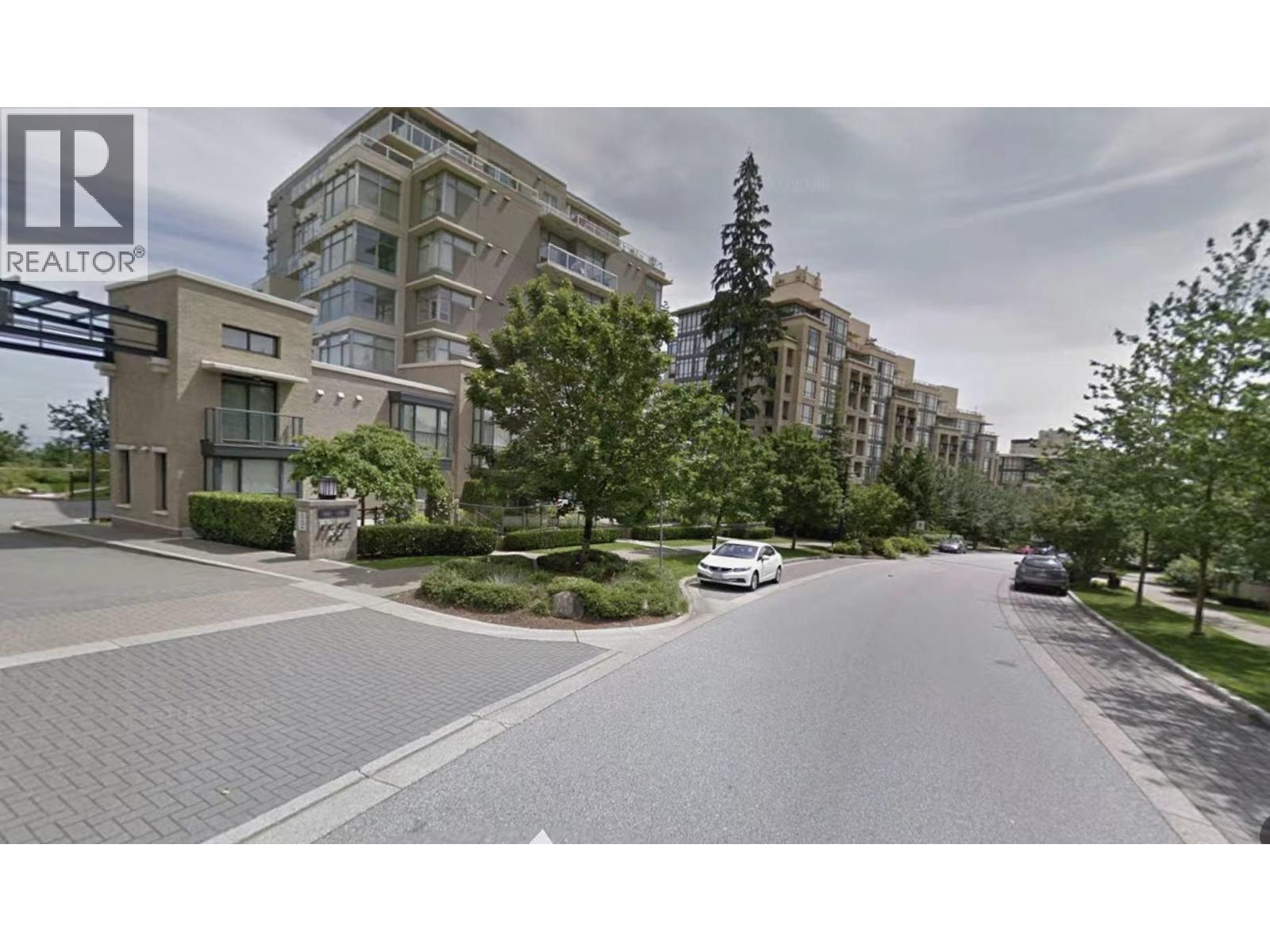 9288  University Crescent, Burnaby, British Columbia  V5A 4X7 - Photo 2 - R3070548