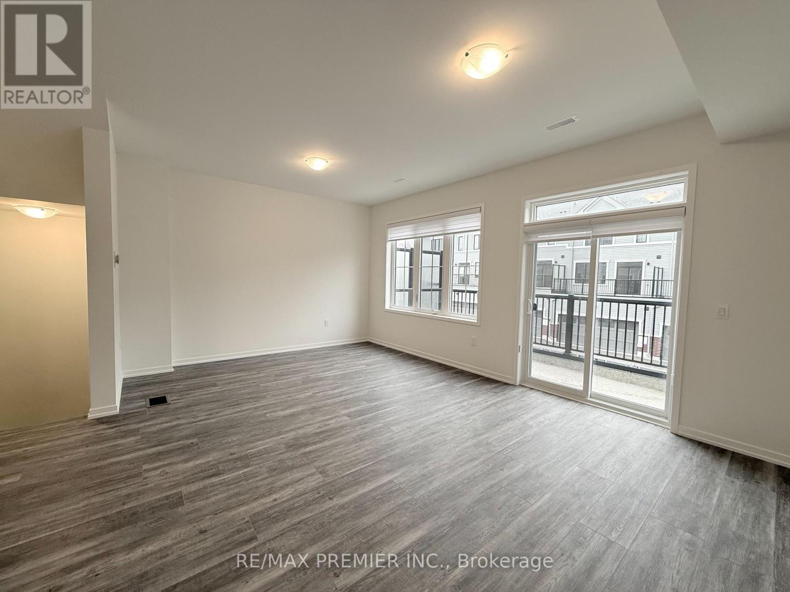 14 Kingbird Common, Cambridge, Ontario  N1T 0H4 - Photo 10 - X12632954