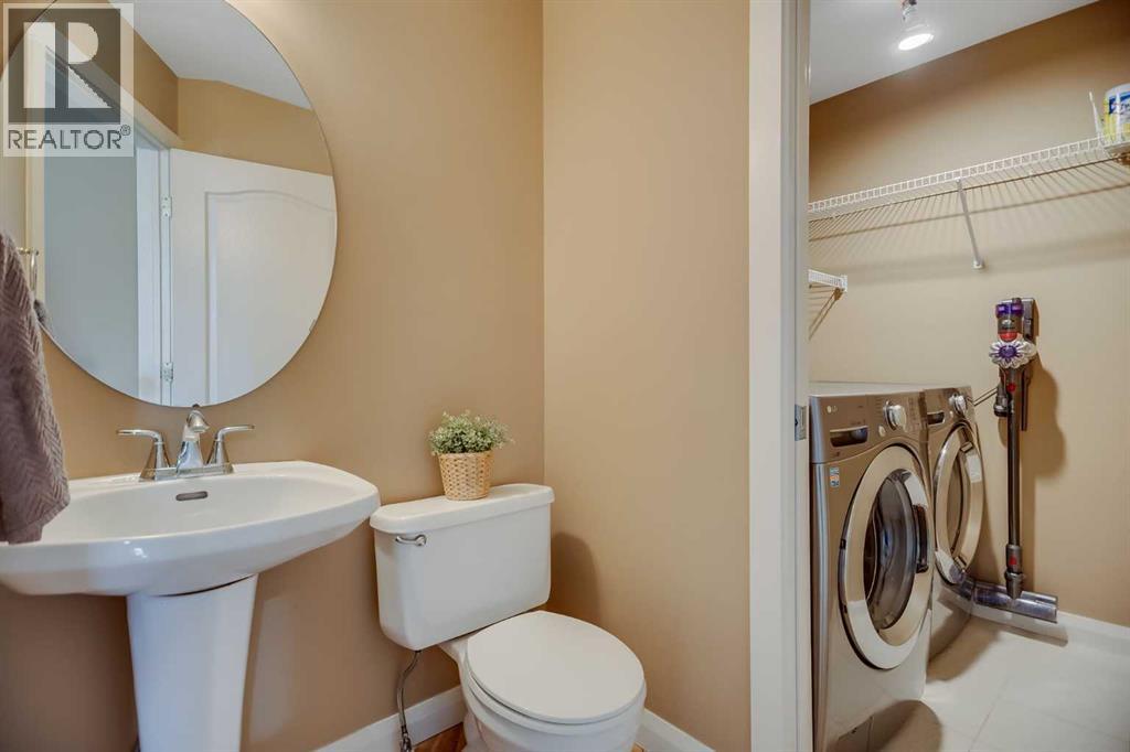 113 Somerside Green Sw, Calgary, Alberta T2Y 3G6 - Photo 18 - A2274710