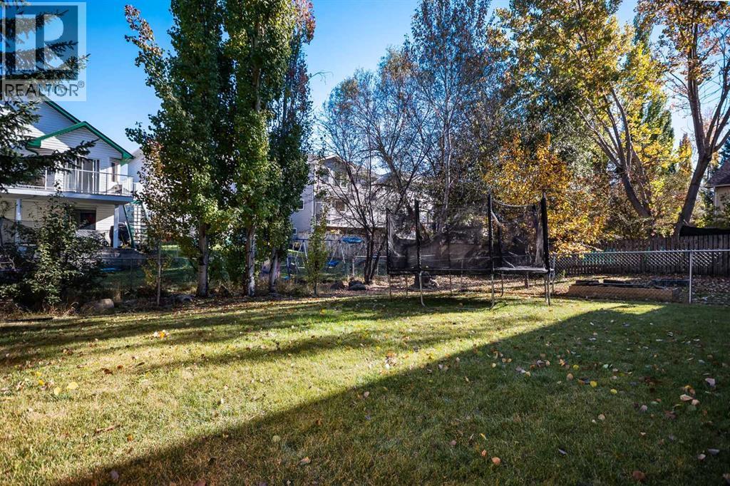 113 Somerside Green Sw, Calgary, Alberta T2Y 3G6 - Photo 39 - A2274710