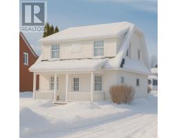 702 FRONT STREET, Pembroke, Ontario