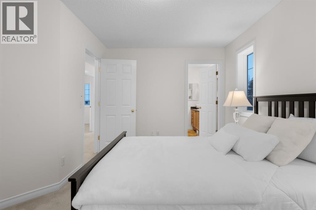 89 Crystalridge Close, Okotoks, Alberta  T1S 1W5 - Photo 15 - A2271460