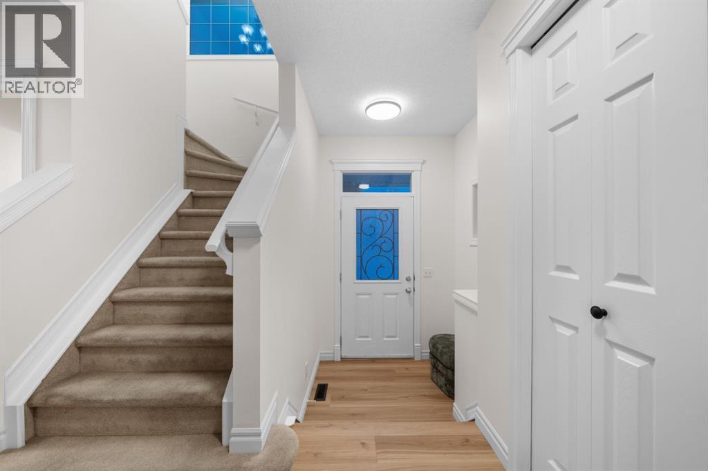 89 Crystalridge Close, Okotoks, Alberta  T1S 1W5 - Photo 13 - A2271460