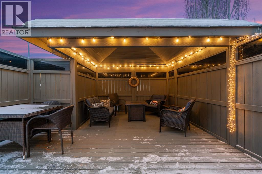 89 Crystalridge Close, Okotoks, Alberta  T1S 1W5 - Photo 10 - A2271460