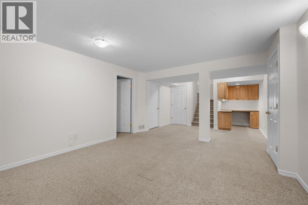 89 Crystalridge Close, Okotoks, Alberta  T1S 1W5 - Photo 26 - A2271460