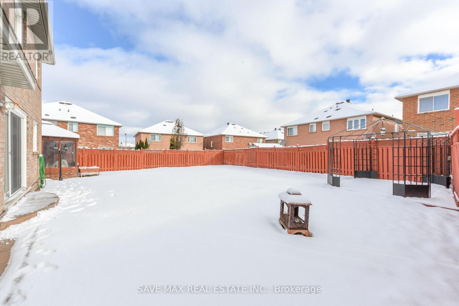 186 Mountainberry Road, Brampton, Ontario L6R 2L2 - Photo 41 - W12632984