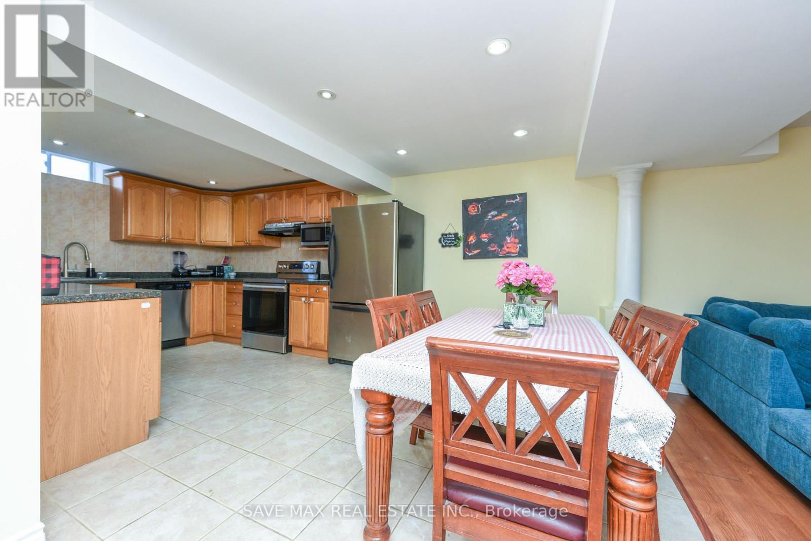 186 Mountainberry Road, Brampton, Ontario L6R 2L2 - Photo 43 - W12632984