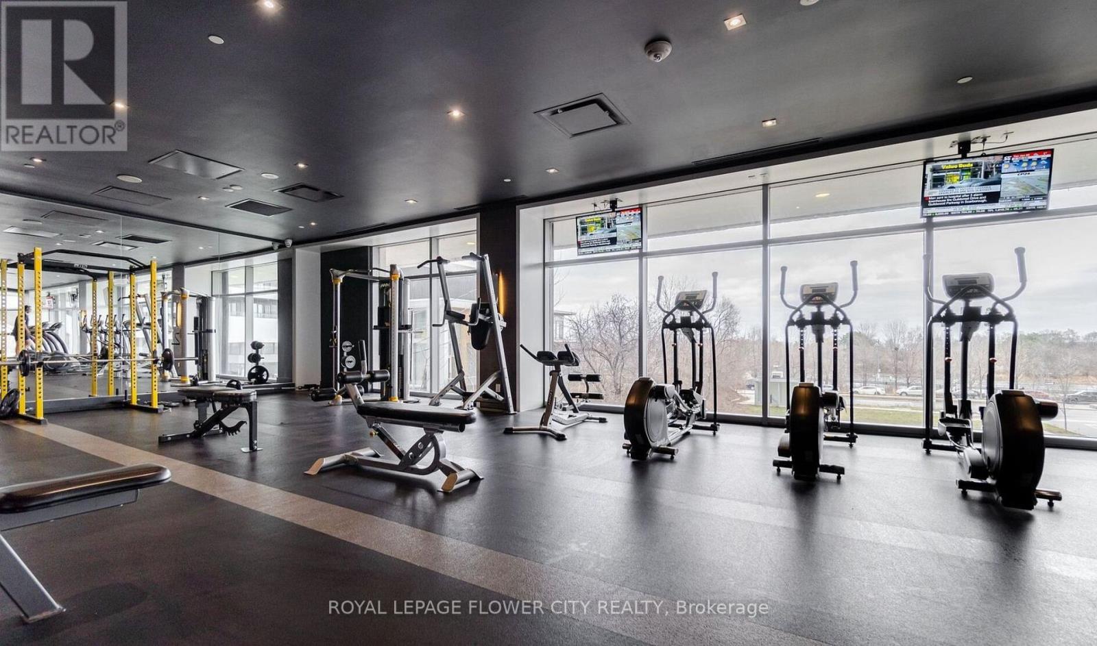 1307 - 33 Shore Breeze Drive, Toronto (Mimico), Ontario  M8V 0G1 - Photo 4 - W12631152