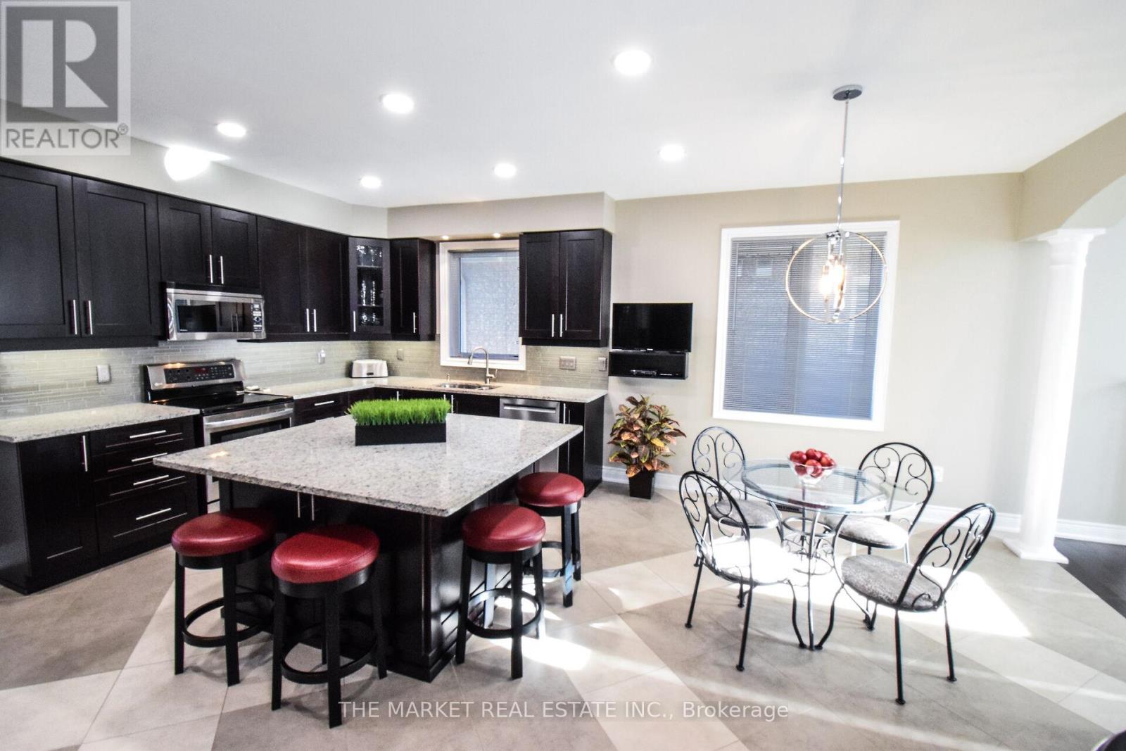 95 Turnberry Trail S, Welland, Ontario  L3B 0B6 - Photo 10 - X12632936