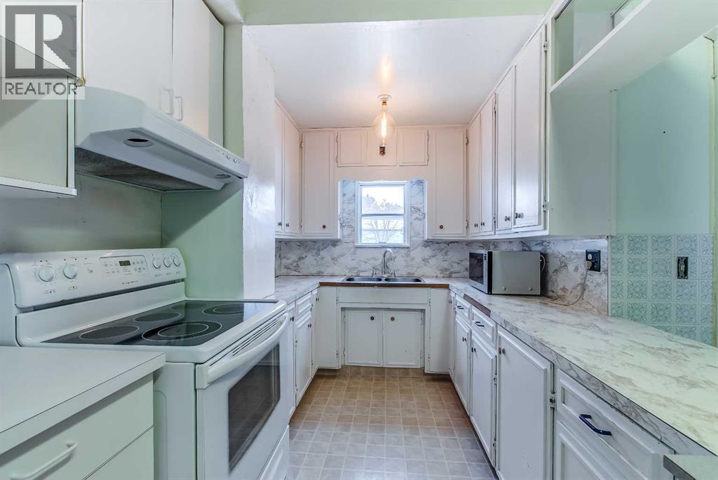 1003 Dominion Street Se, Medicine Hat, Alberta T1A 1A1 - Photo 17 - A2274765