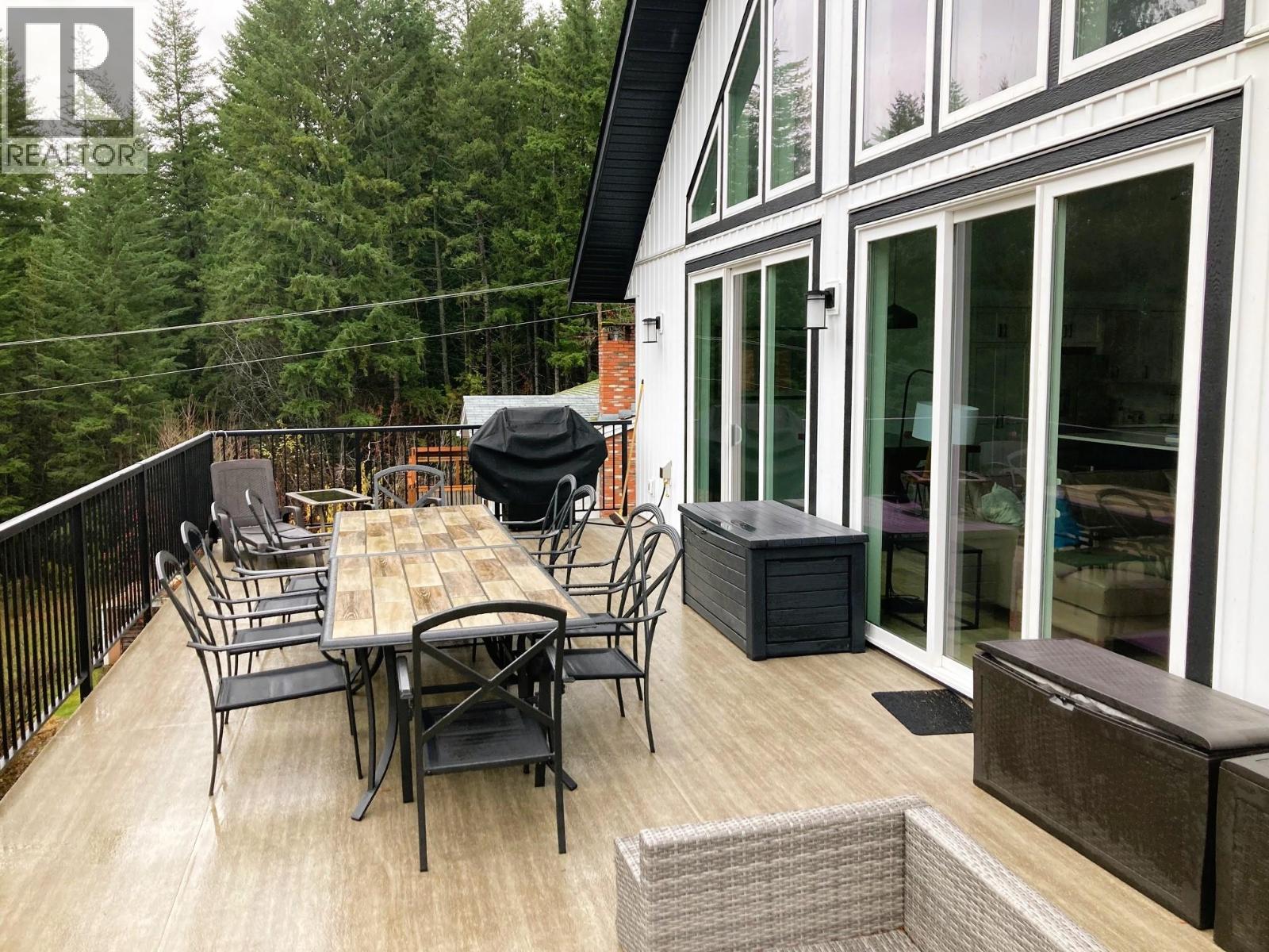 3040 Cedar Drive, Blind Bay, British Columbia V0E 2W2 - Photo 38 - 10370936