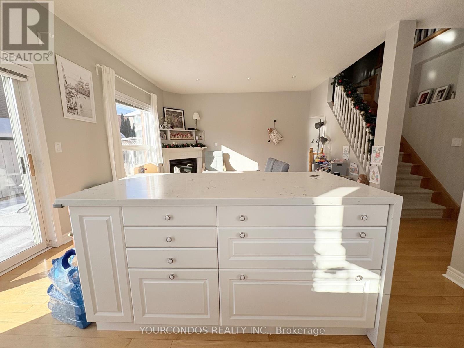 66 Crawford Street, Markham, Ontario  L6C 2M3 - Photo 19 - N12603462