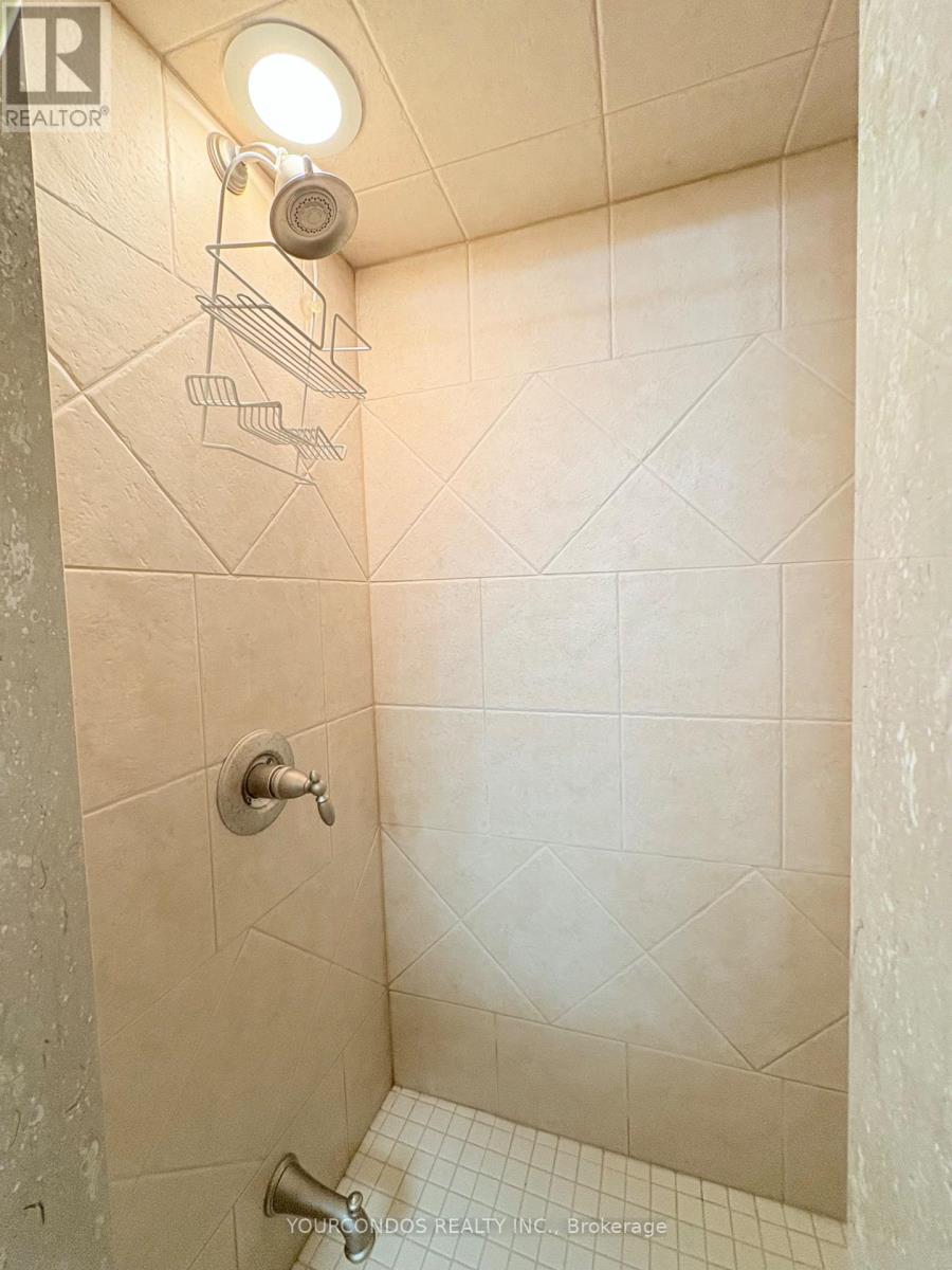 66 Crawford Street, Markham, Ontario  L6C 2M3 - Photo 44 - N12603462