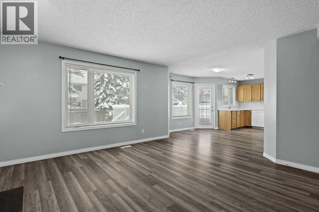 3641 Douglas Woods Heights Se, Calgary, Alberta  T2Z 2G4 - Photo 15 - A2273239