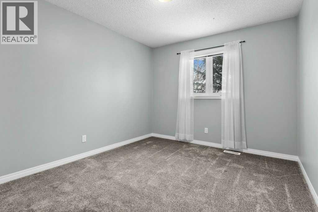 3641 Douglas Woods Heights Se, Calgary, Alberta  T2Z 2G4 - Photo 29 - A2273239