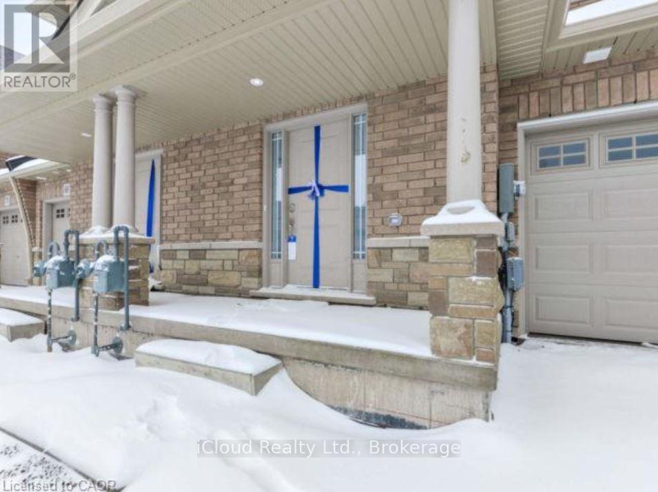 66 Cittadella Boulevard, Hamilton, Ontario  L0R 1P0 - Photo 2 - X12632806