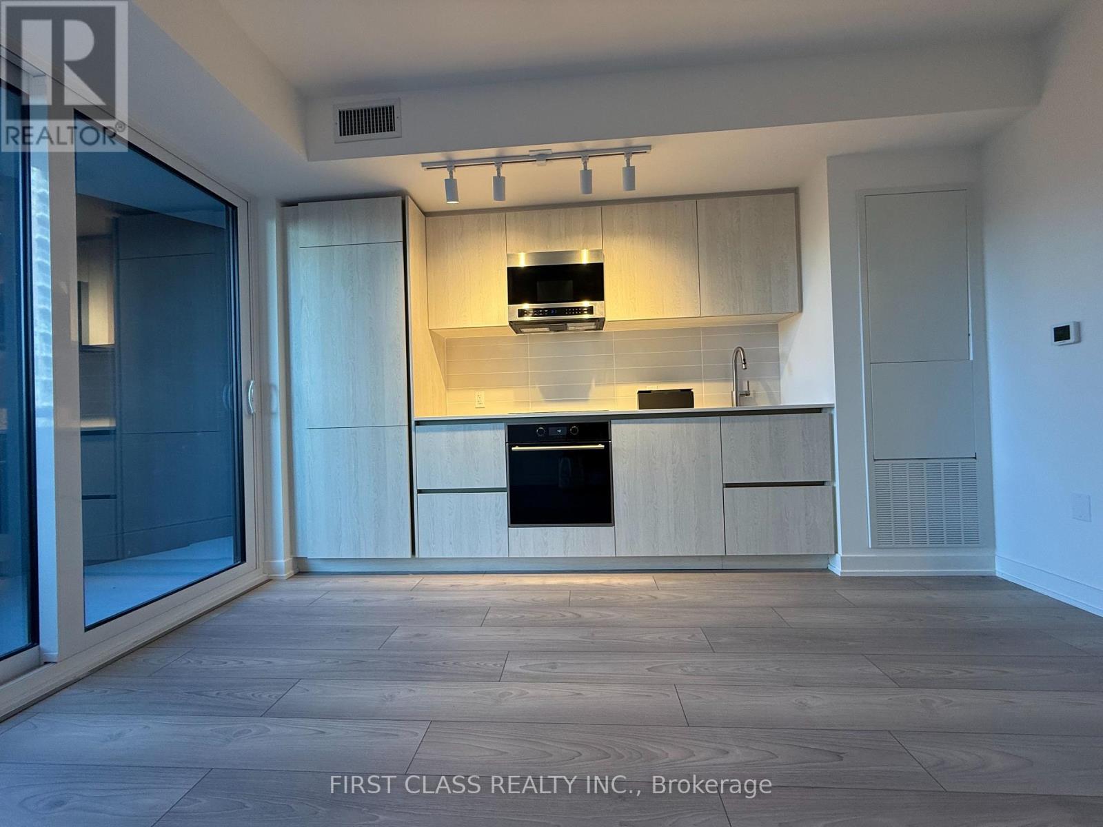 318S - 110 BROADWAY AVENUE, Toronto, Ontario