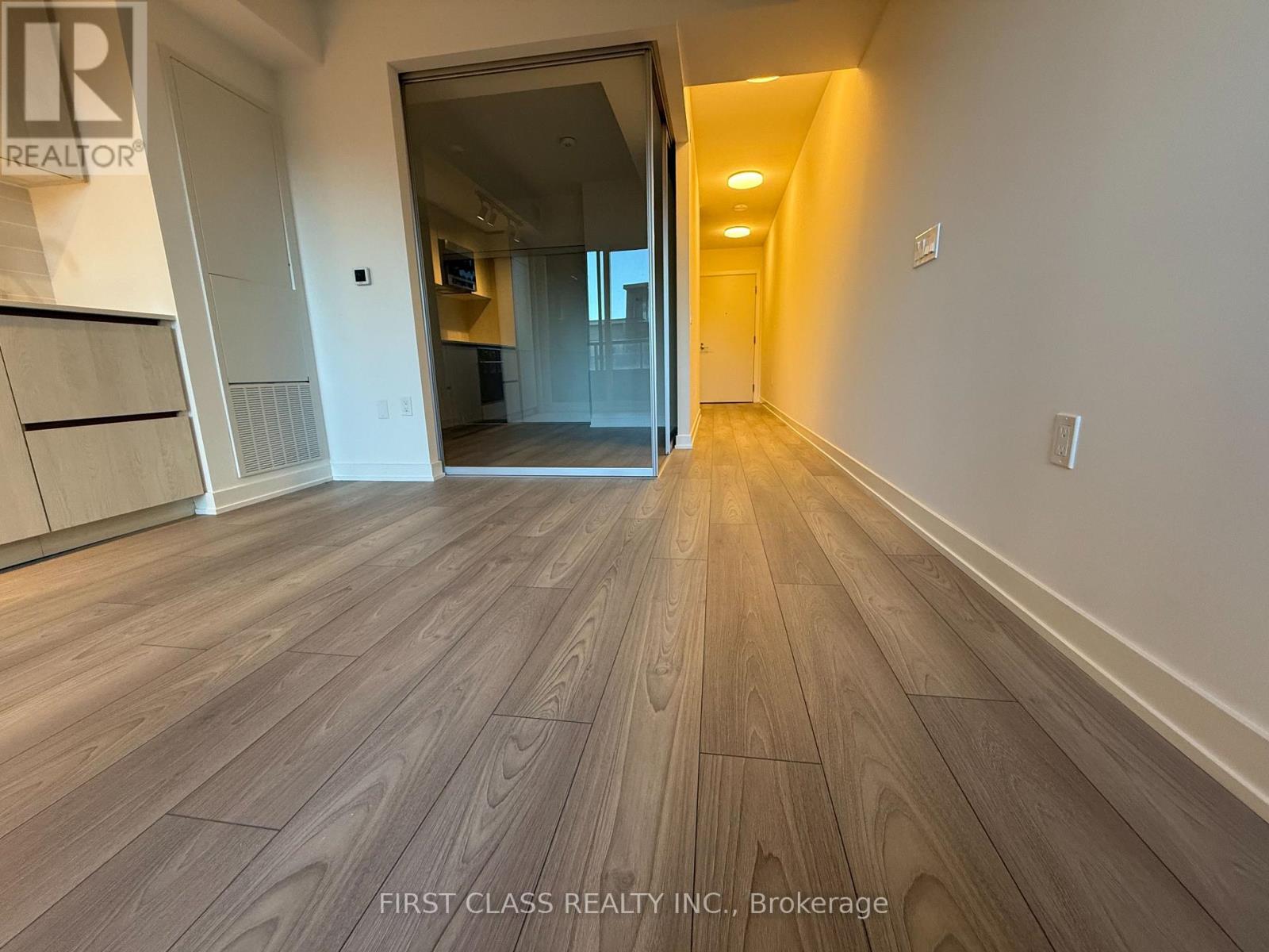 318s - 110 Broadway Avenue, Toronto, Ontario  M4P 1V7 - Photo 2 - C12470357