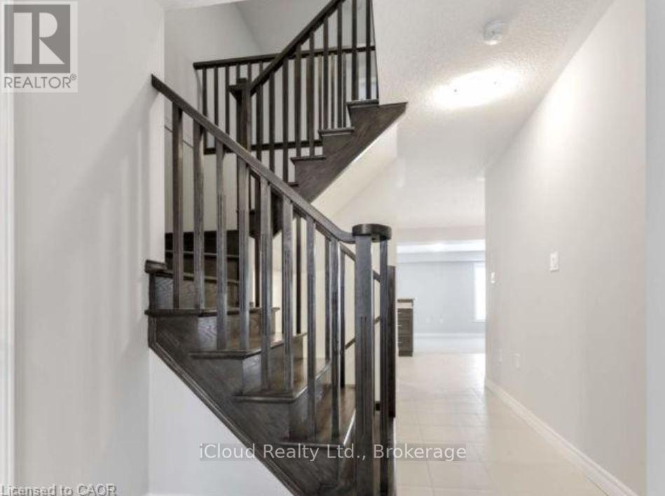 66 Cittadella Boulevard, Hamilton, Ontario  L0R 1P0 - Photo 3 - X12632806