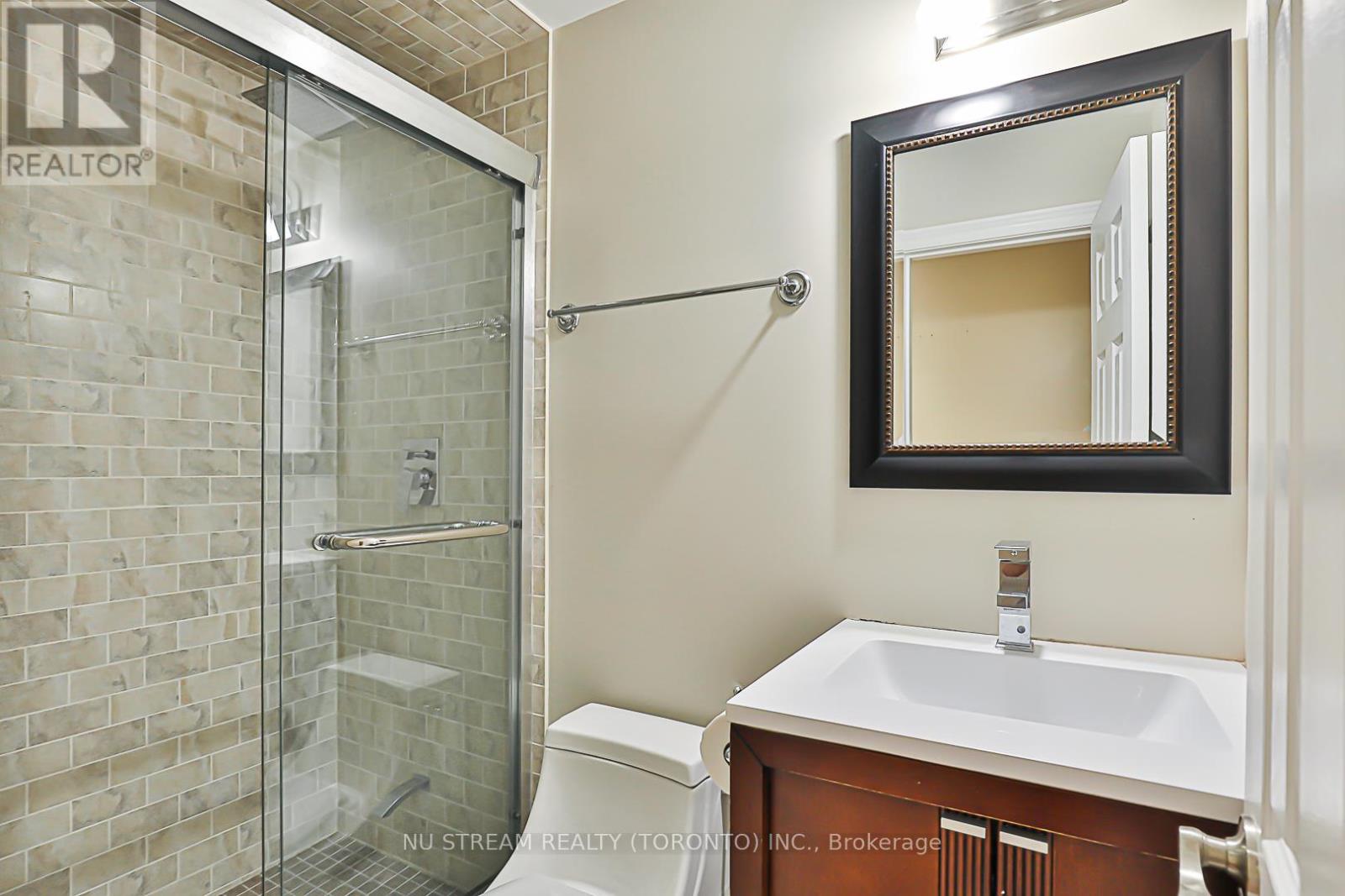 68 Proctor Avenue, Markham, Ontario  L3T 1M5 - Photo 26 - N12632998