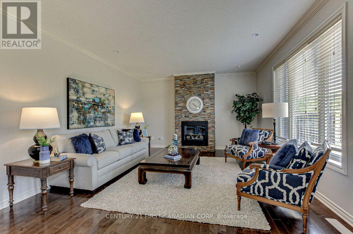 Photo 14 of 46 for 1956 Quarrier Road