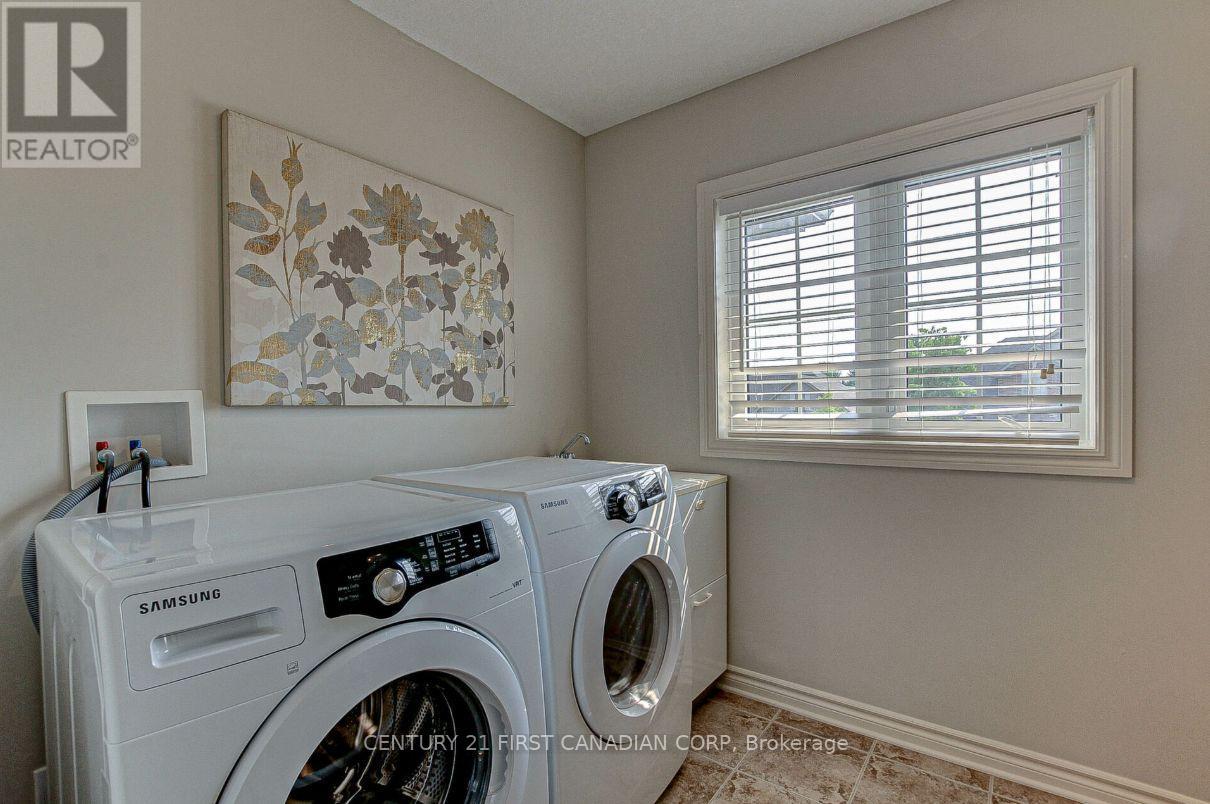 Photo 36 of 46 for 1956 Quarrier Road