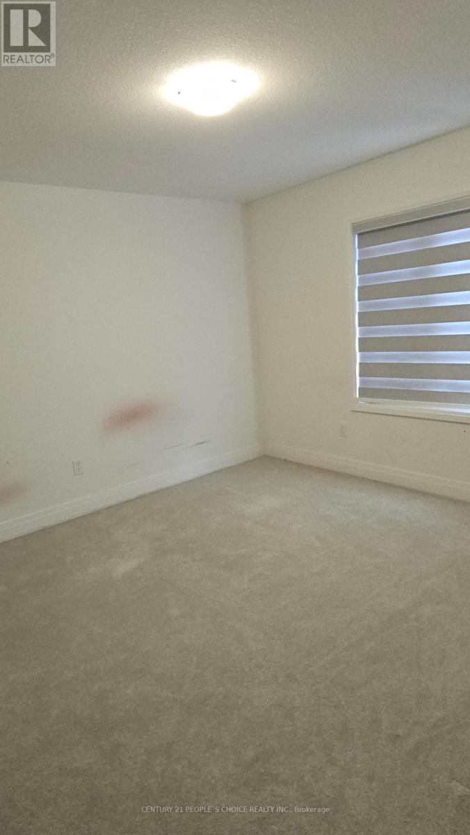 Upper - 18 Hammermeister Street, Kitchener, Ontario  N2R 0T2 - Photo 15 - X12632996