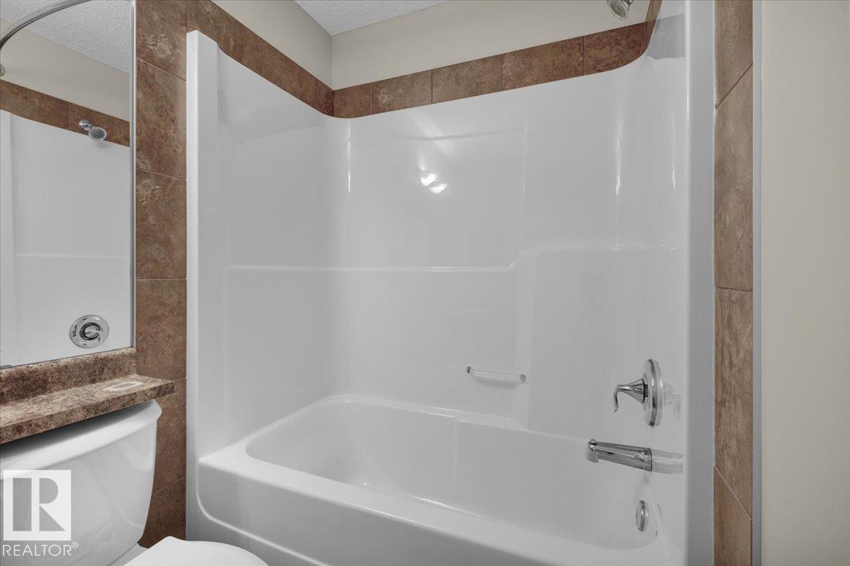 Unknown Address, ,    - Photo 32 - E4468148