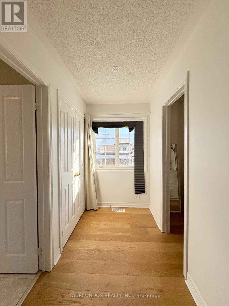 66 Crawford Street, Markham, Ontario  L6C 2M3 - Photo 25 - N12603462