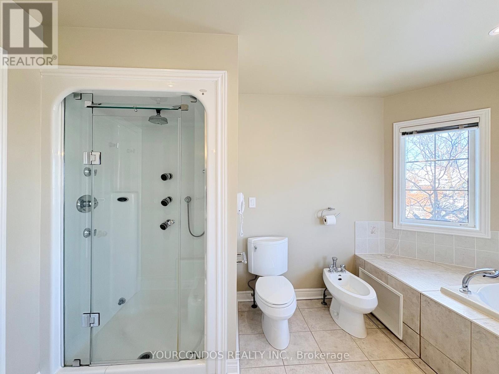 66 Crawford Street, Markham, Ontario  L6C 2M3 - Photo 29 - N12603462