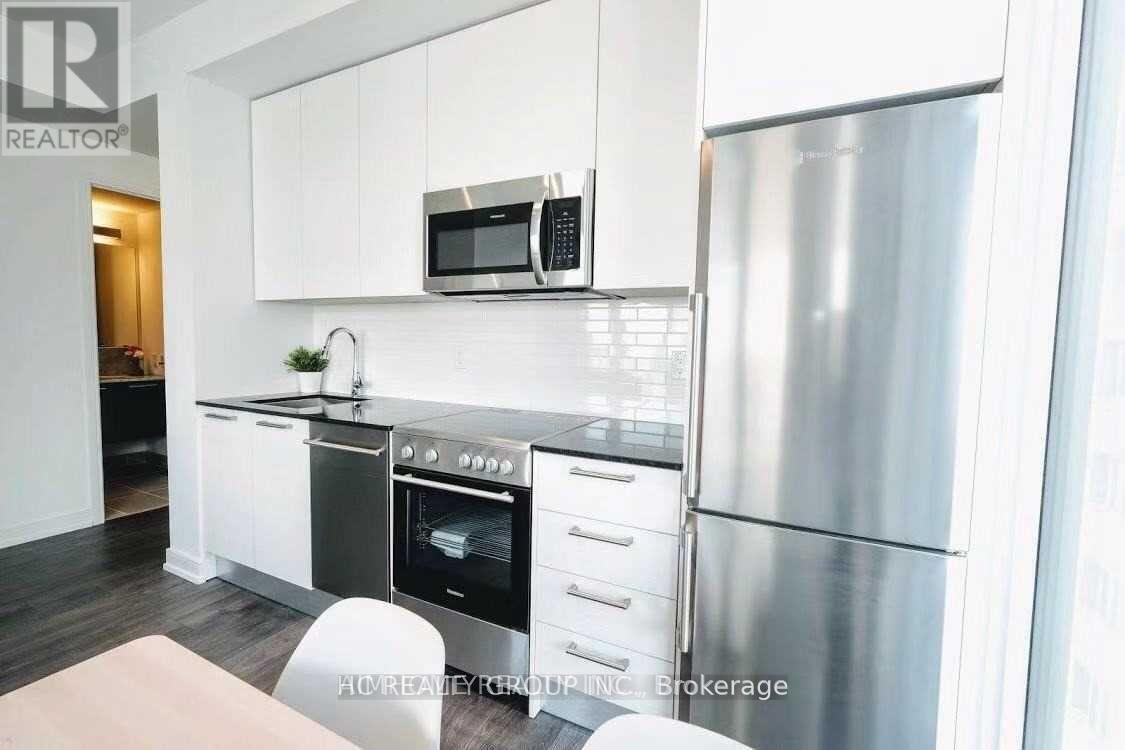 811 Master Bedroom - 2191 Yonge Street, Toronto, Ontario  M4S 3H8 - Photo 5 - C12633004