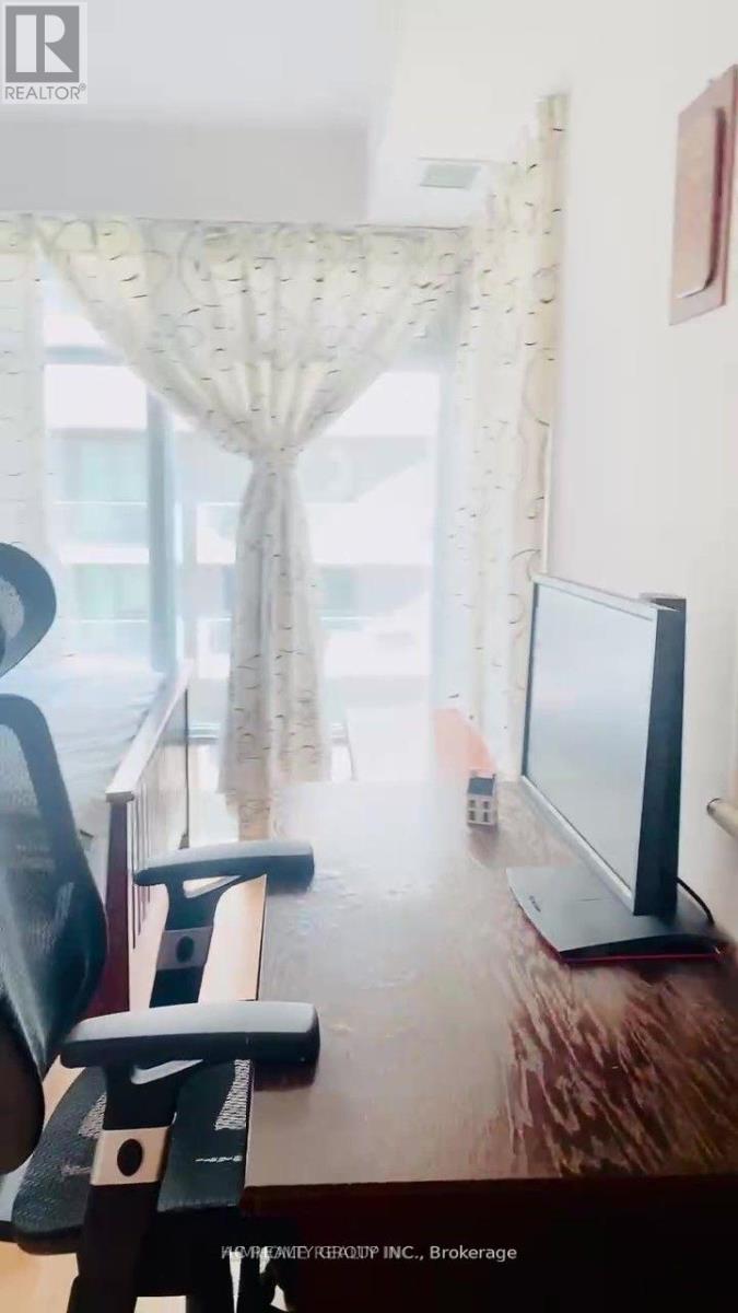 811 Master Bedroom - 2191 Yonge Street, Toronto, Ontario  M4S 3H8 - Photo 9 - C12633004