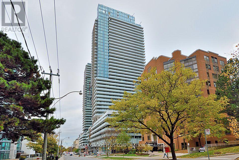 2202 - 161 ROEHAMPTON AVENUE, Toronto, Ontario