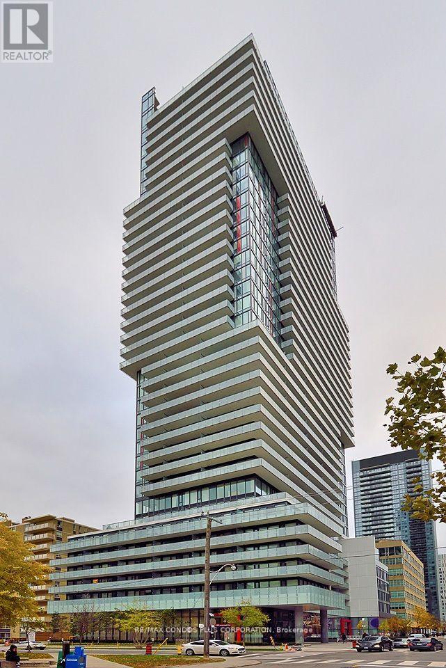 2202 - 161 Roehampton Avenue, Toronto, Ontario  M4P 0C8 - Photo 2 - C12633008