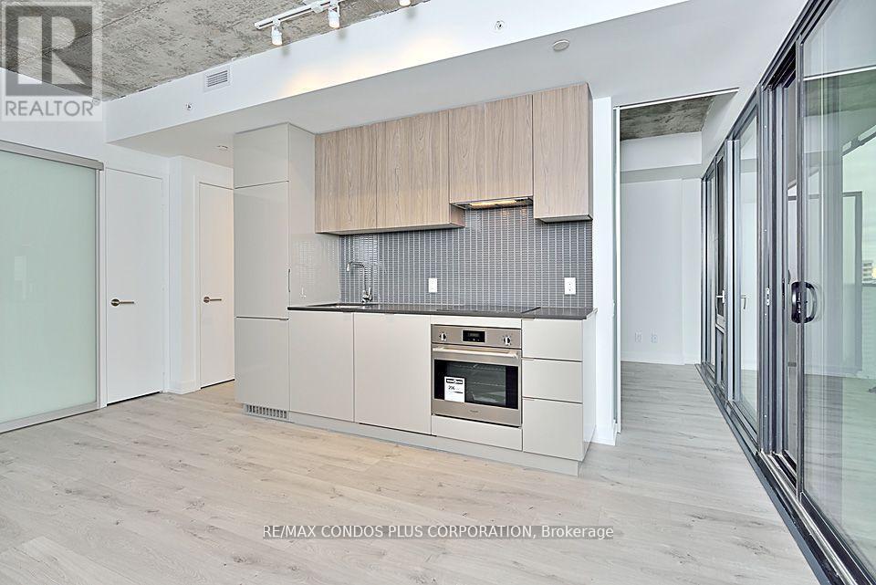 2202 - 161 Roehampton Avenue, Toronto, Ontario  M4P 0C8 - Photo 5 - C12633008