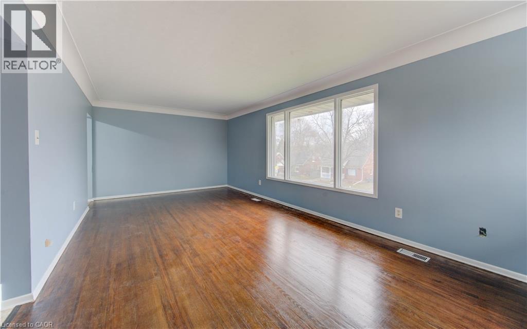 27 Margaret Avenue N, Waterloo, Ontario  N2J 3P2 - Photo 11 - 40793236