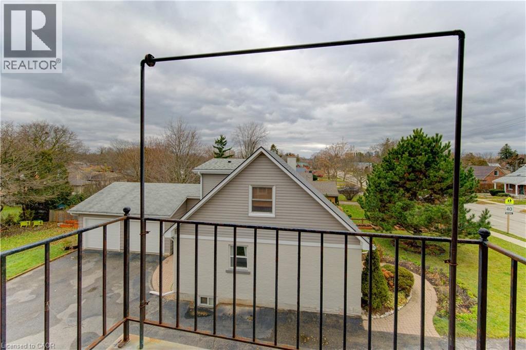 27 Margaret Avenue N, Waterloo, Ontario  N2J 3P2 - Photo 13 - 40793236