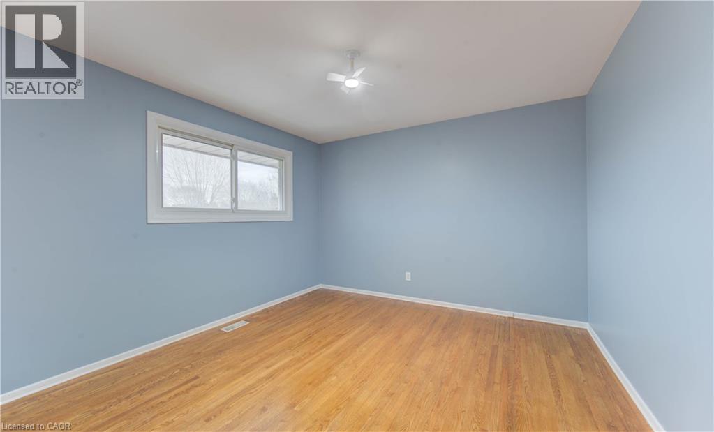 27 Margaret Avenue N, Waterloo, Ontario  N2J 3P2 - Photo 16 - 40793236