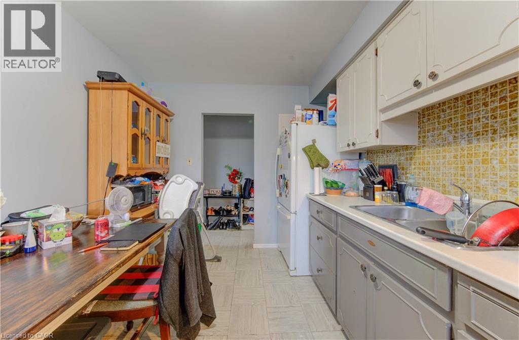 27 Margaret Avenue N, Waterloo, Ontario  N2J 3P2 - Photo 25 - 40793236