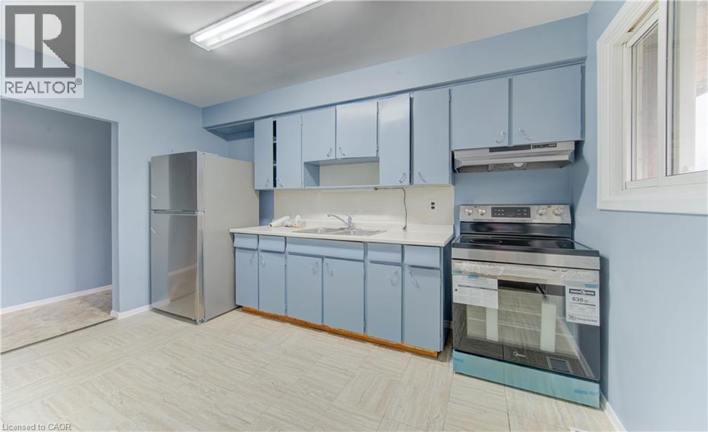 27 Margaret Avenue N, Waterloo, Ontario  N2J 3P2 - Photo 7 - 40793236