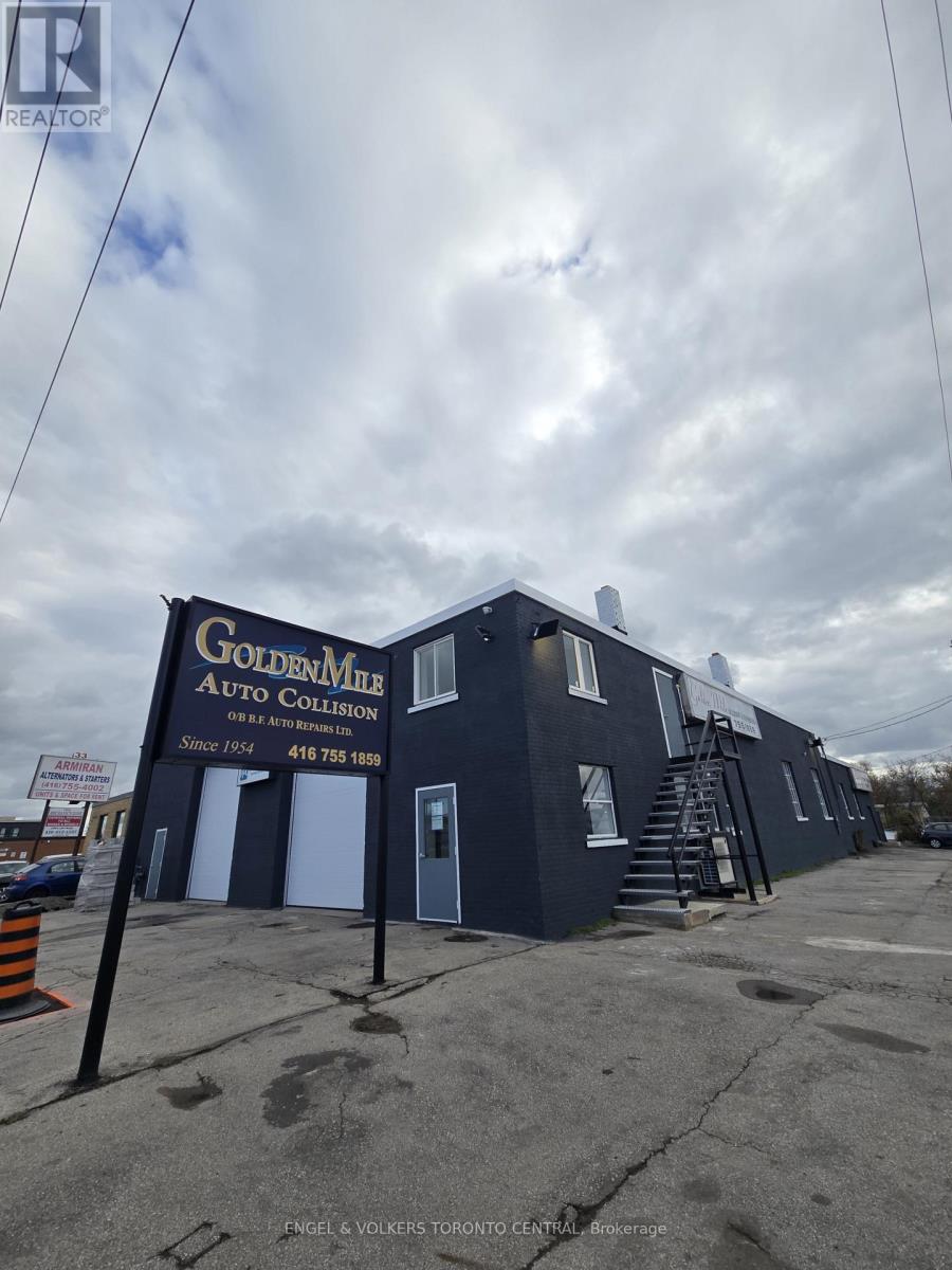 31 COMSTOCK ROAD, Toronto, Ontario