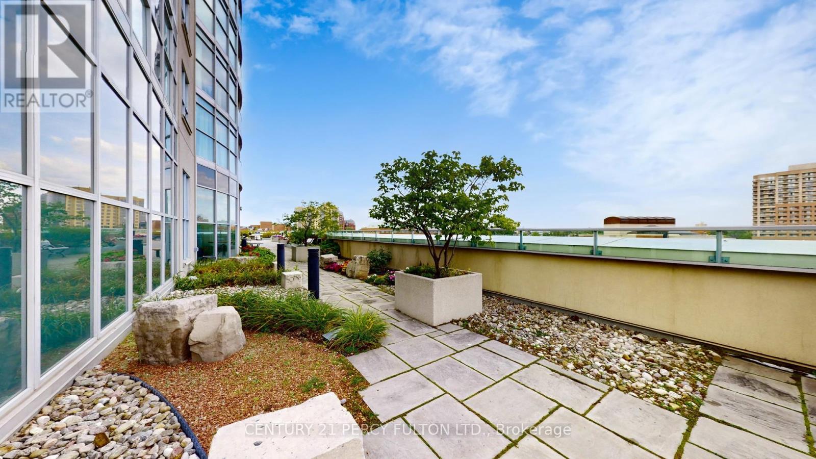 1612 - 9 George Street N, Brampton, Ontario L6X 0T6 - Photo 21 - W12633016