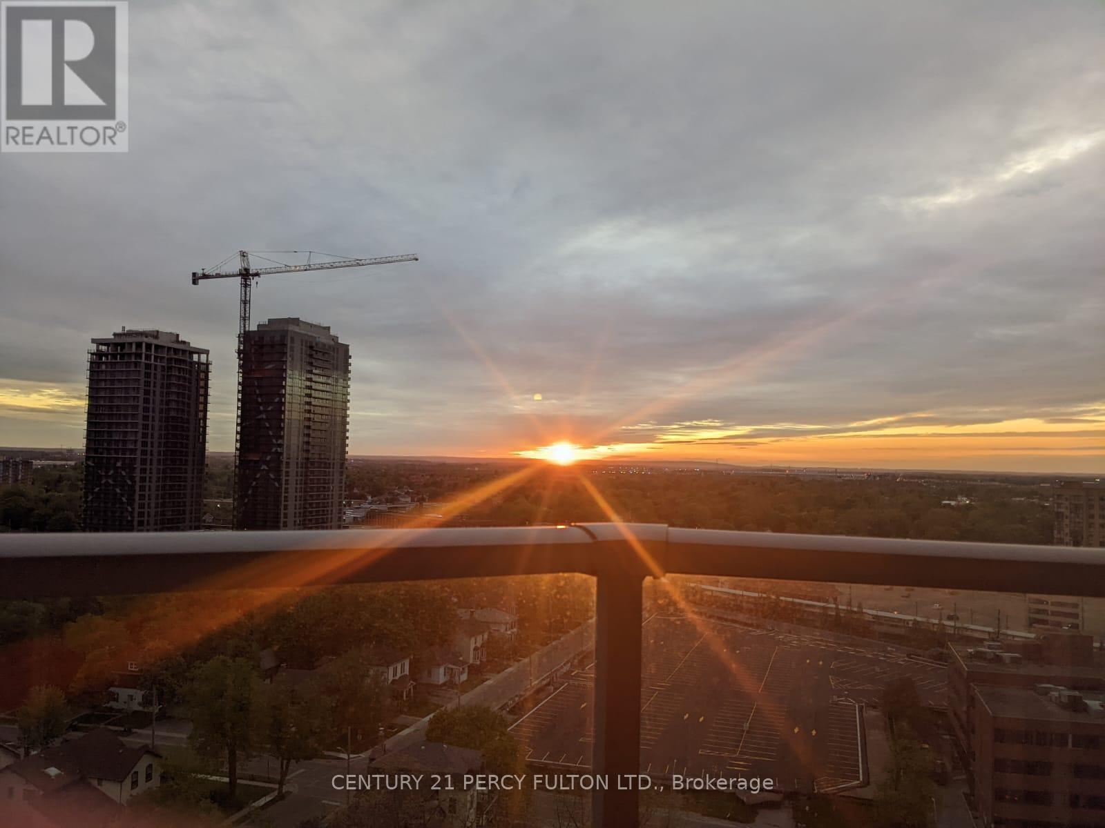 1612 - 9 George Street N, Brampton, Ontario L6X 0T6 - Photo 34 - W12633016