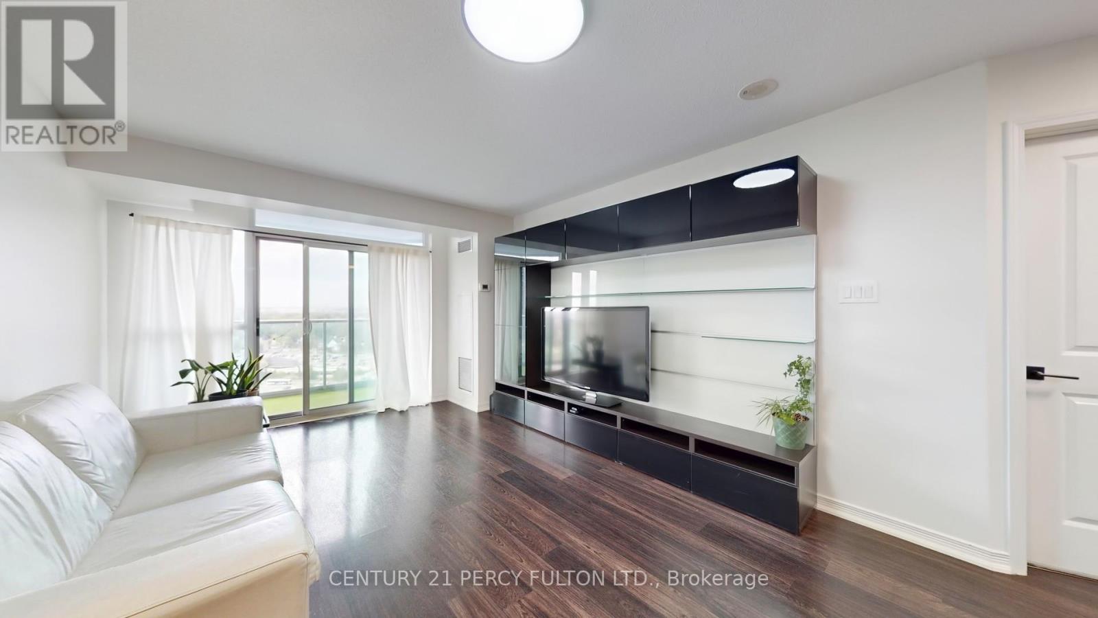 1612 - 9 George Street N, Brampton, Ontario L6X 0T6 - Photo 5 - W12633016