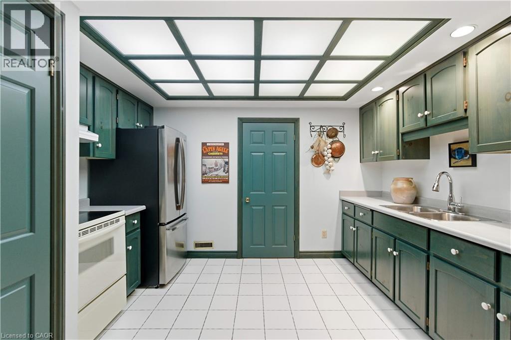 9 Mays Crescent, Waterdown, Ontario  L8B 0G4 - Photo 33 - 40778604