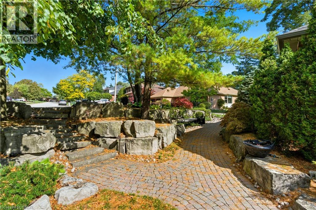 9 Mays Crescent, Waterdown, Ontario  L8B 0G4 - Photo 45 - 40778604