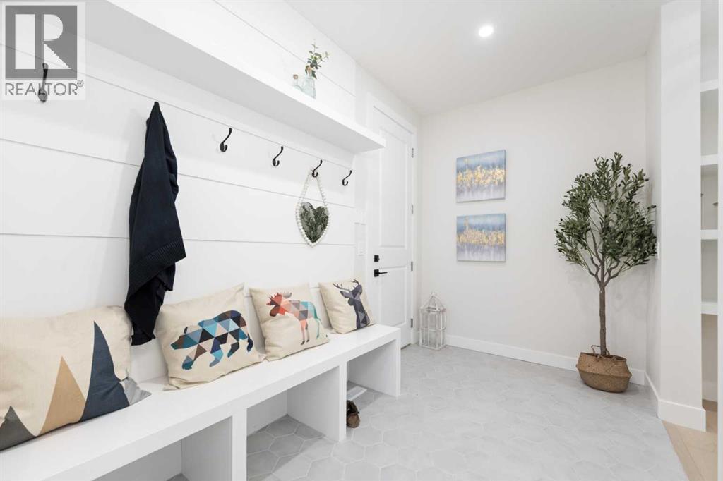 8 Vantage Drive, Cochrane, Alberta  T4C 3C1 - Photo 12 - A2236578